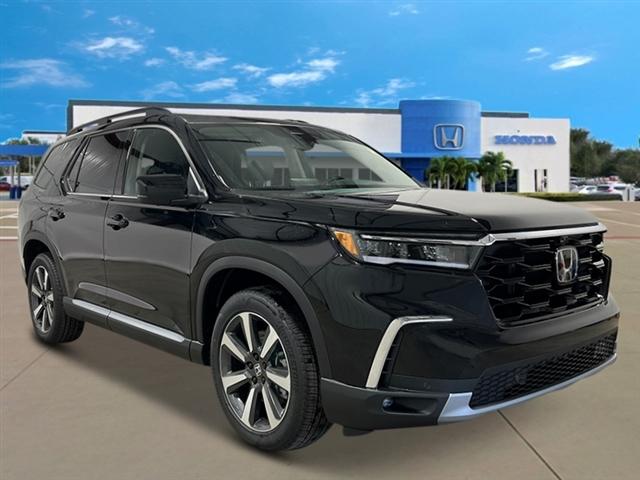 new 2025 Honda Pilot car, priced at $54,530