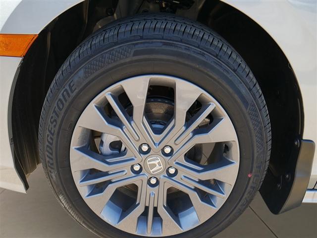 new 2026 Honda Odyssey car, priced at $50,020