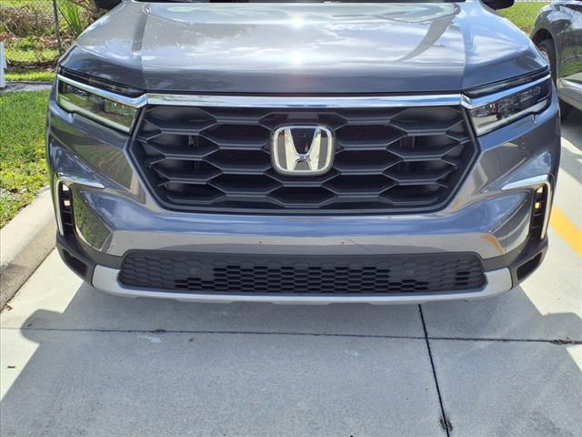 used 2023 Honda Pilot car, priced at $34,277