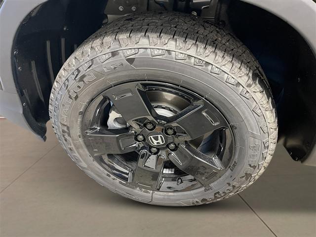 new 2025 Honda Ridgeline car, priced at $48,200