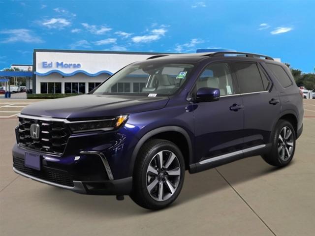 new 2025 Honda Pilot car, priced at $56,250