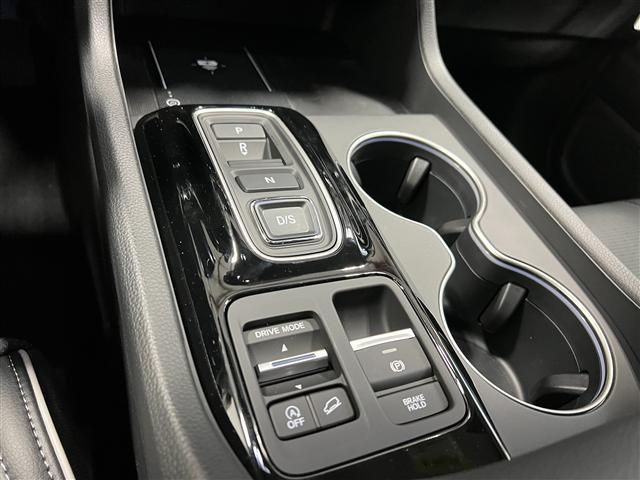 new 2025 Honda Pilot car, priced at $55,975