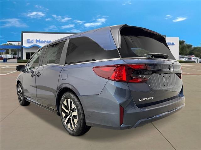 new 2026 Honda Odyssey car, priced at $44,290