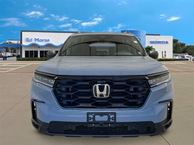 new 2025 Honda Pilot car, priced at $44,150