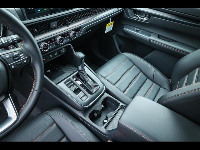 new 2026 Honda CR-V Hybrid car, priced at $40,175