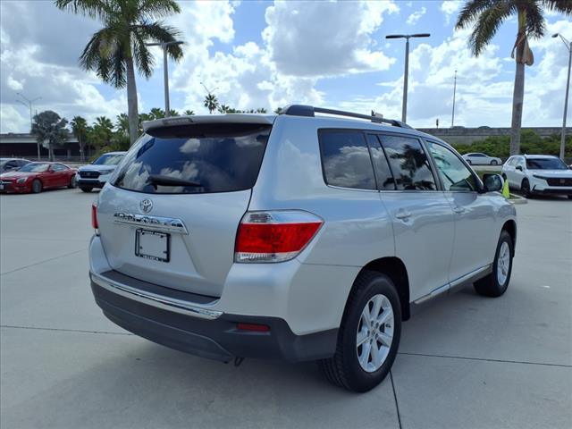 used 2013 Toyota Highlander car, priced at $12,997
