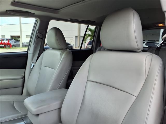 used 2013 Toyota Highlander car, priced at $12,997