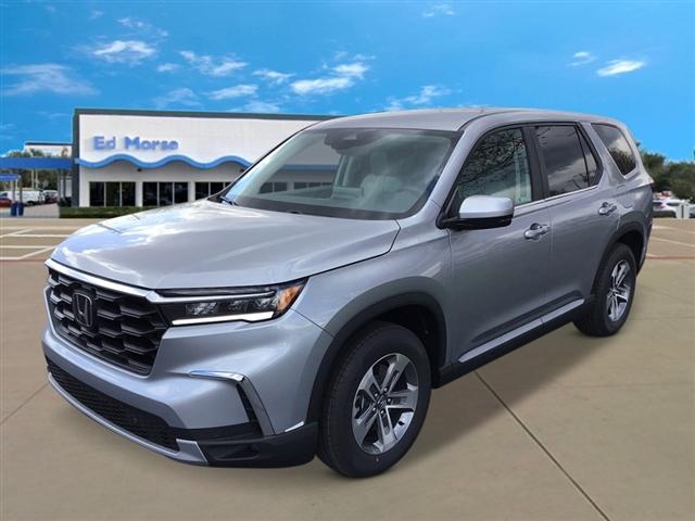 new 2025 Honda Pilot car, priced at $46,430