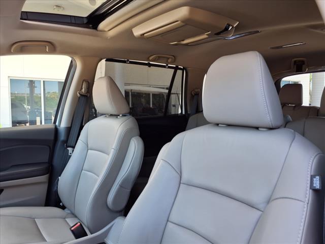 used 2020 Honda Pilot car, priced at $27,207