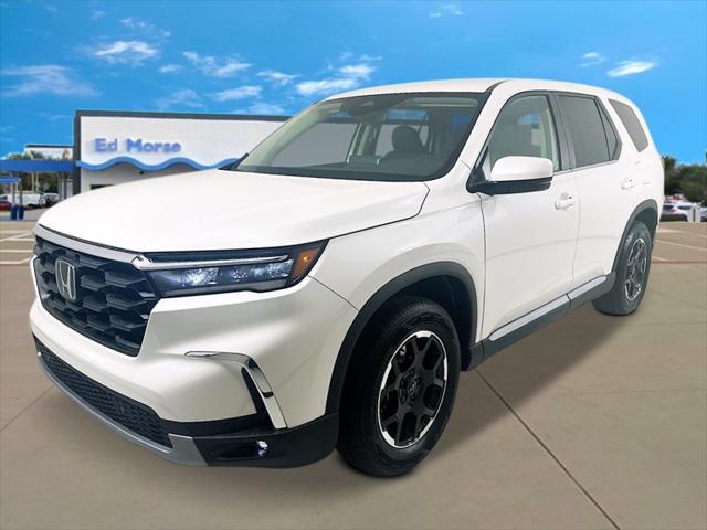 new 2025 Honda Pilot car, priced at $47,305