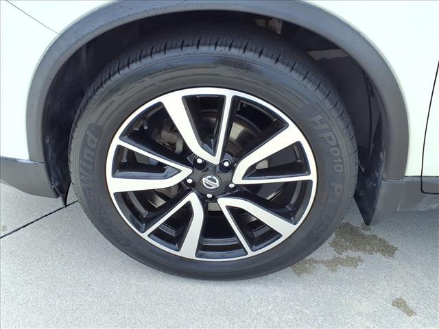 used 2020 Nissan Rogue car, priced at $17,357