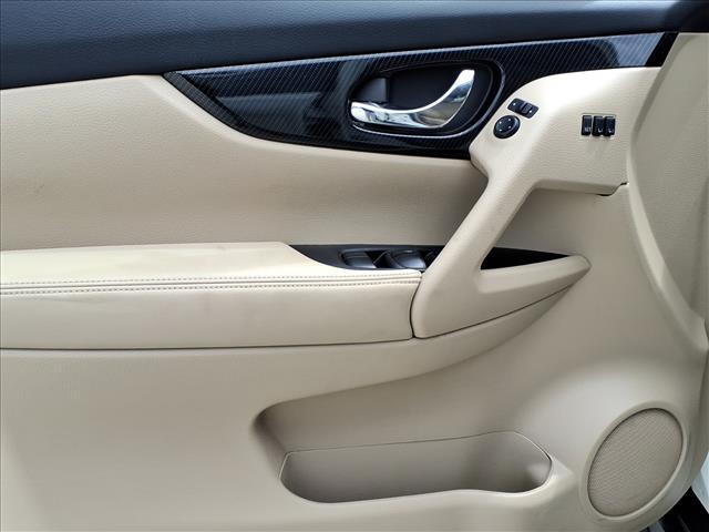 used 2020 Nissan Rogue car, priced at $17,357