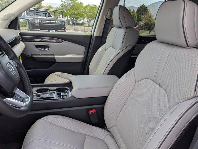 new 2025 Honda Pilot car, priced at $53,485
