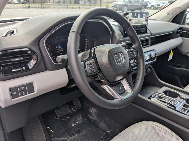new 2025 Honda Pilot car, priced at $53,485