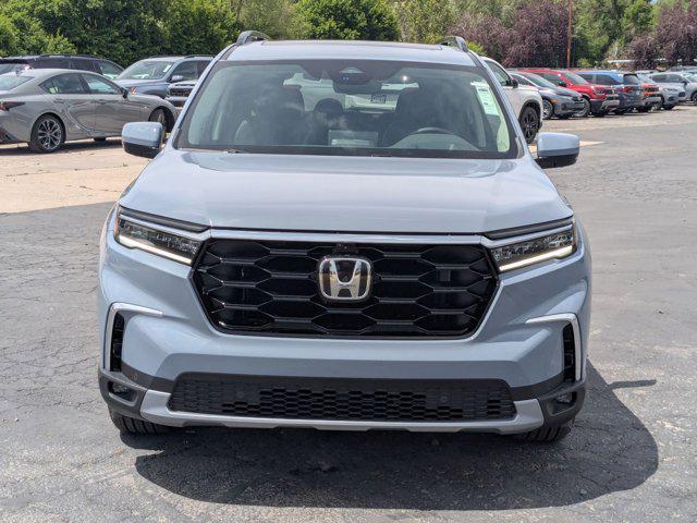 new 2025 Honda Pilot car, priced at $53,485