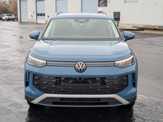 used 2025 Volkswagen Tiguan car, priced at $31,775