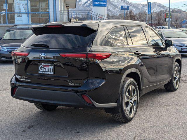 used 2021 Toyota Highlander car, priced at $35,230