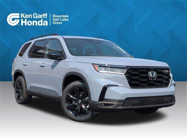 new 2025 Honda Pilot car, priced at $55,130