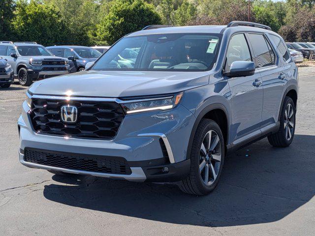 new 2025 Honda Pilot car, priced at $53,485