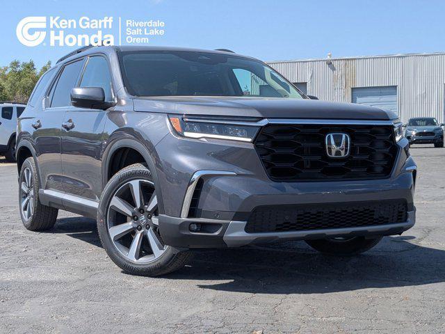 new 2025 Honda Pilot car, priced at $49,300