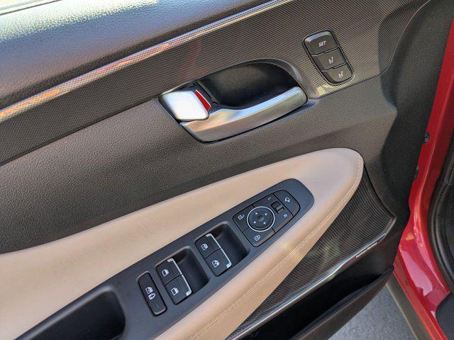 used 2023 Hyundai Santa Fe car, priced at $24,894