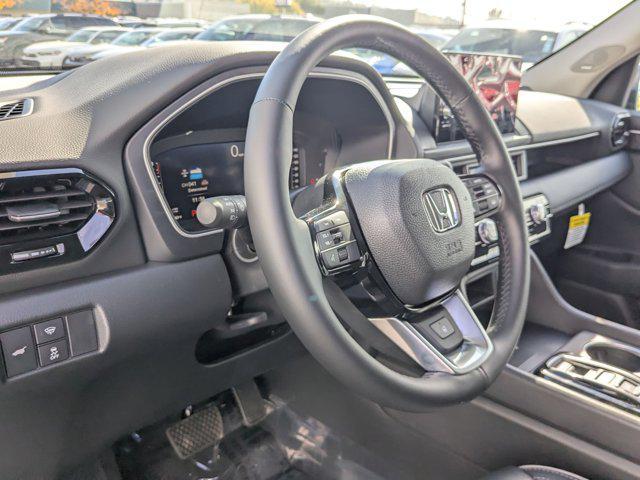 new 2025 Honda Pilot car, priced at $53,075