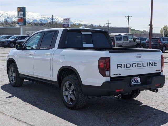 new 2024 Honda Ridgeline car, priced at $46,929