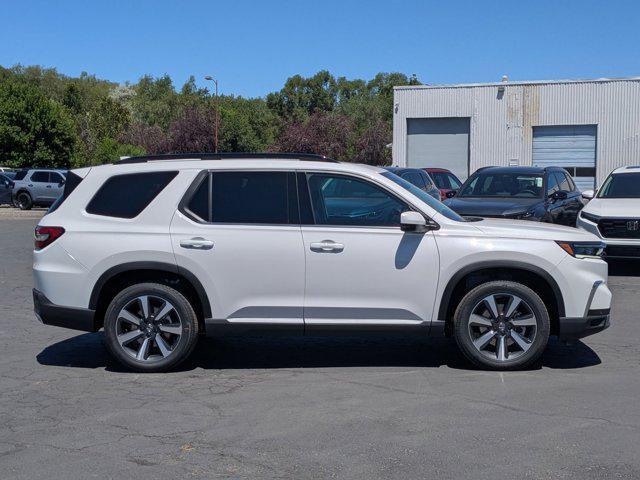 new 2025 Honda Pilot car, priced at $49,755