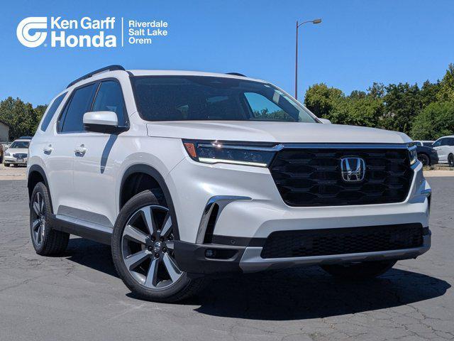 new 2025 Honda Pilot car, priced at $49,755