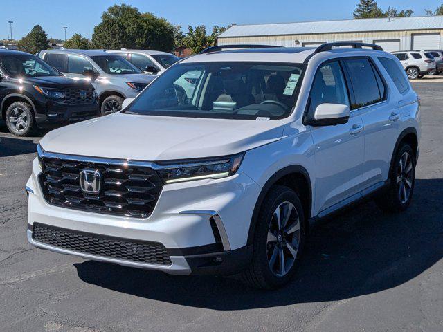 new 2025 Honda Pilot car, priced at $53,380