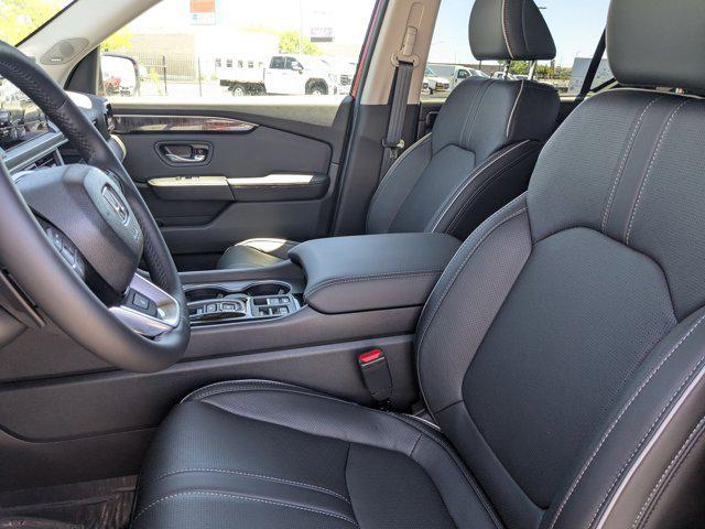 new 2025 Honda Pilot car, priced at $53,485