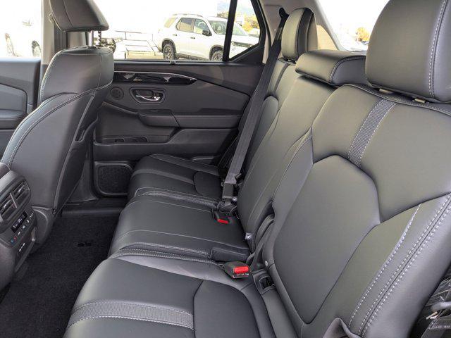 new 2025 Honda Pilot car, priced at $44,908