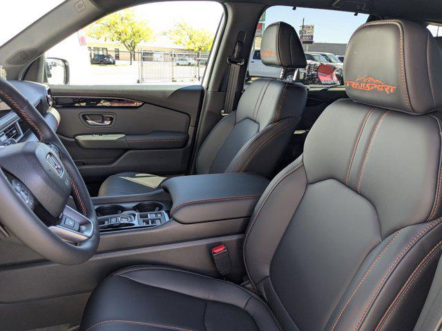 new 2025 Honda Pilot car, priced at $49,850