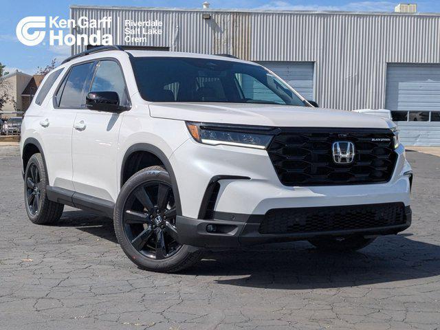 new 2025 Honda Pilot car, priced at $55,485