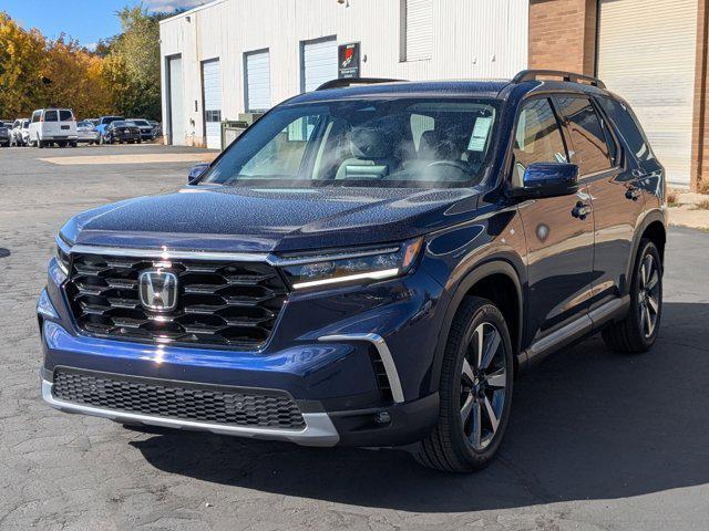 new 2025 Honda Pilot car, priced at $49,595
