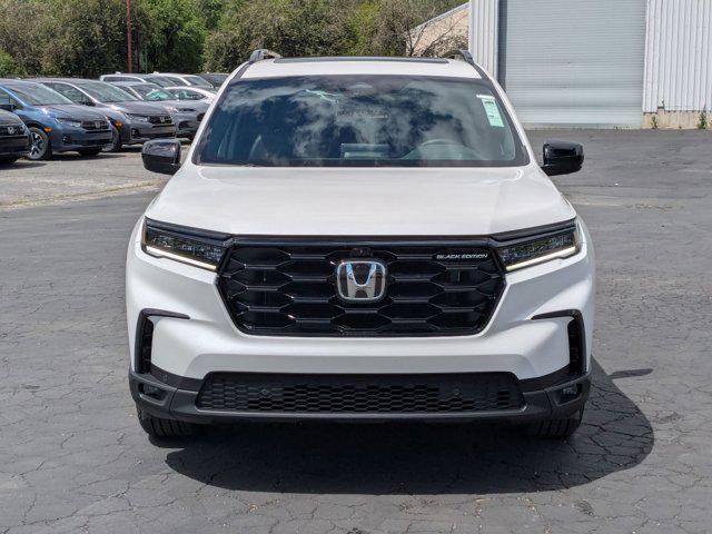 new 2025 Honda Pilot car, priced at $55,485