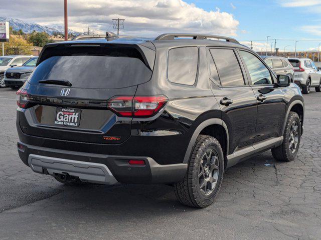 new 2025 Honda Pilot car, priced at $49,350