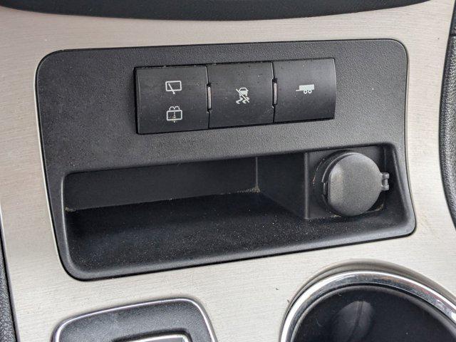 used 2008 Saturn Outlook car, priced at $5,953