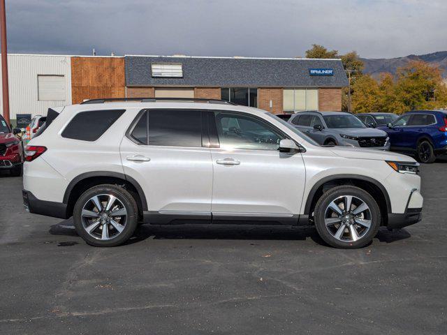 new 2025 Honda Pilot car, priced at $54,920