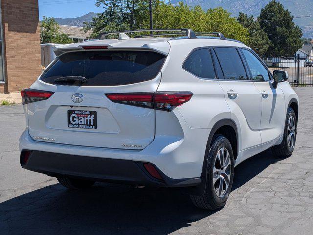 used 2020 Toyota Highlander car, priced at $29,197