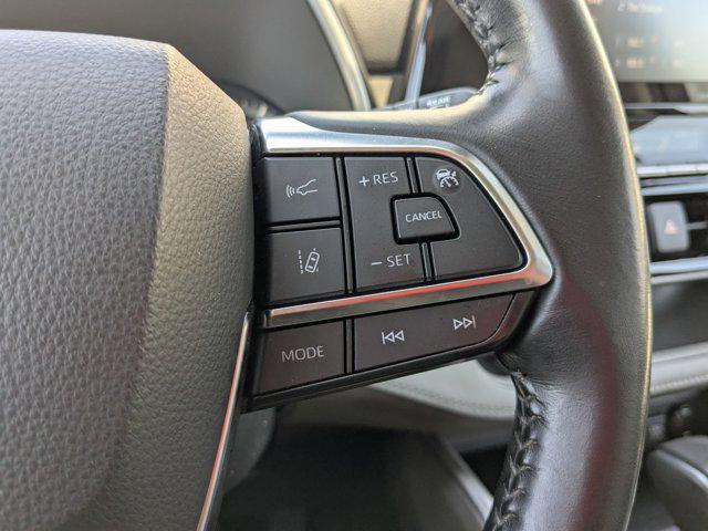 used 2020 Toyota Highlander car, priced at $29,197