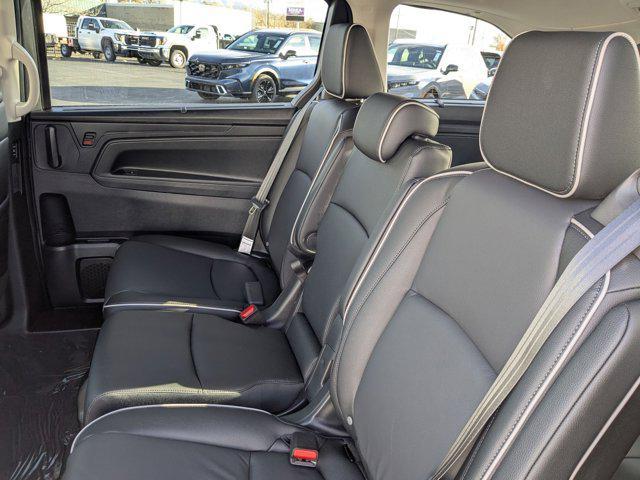 new 2026 Honda Odyssey car, priced at $46,052
