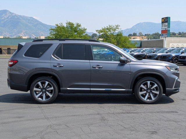 new 2025 Honda Pilot car, priced at $48,945