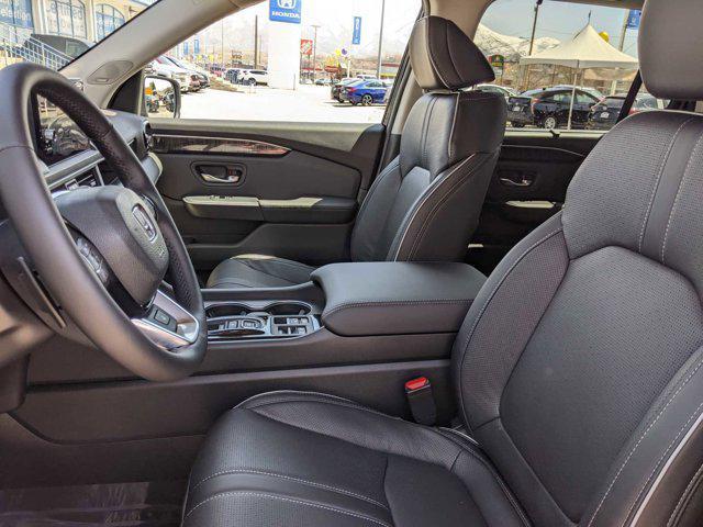 new 2025 Honda Pilot car, priced at $53,030