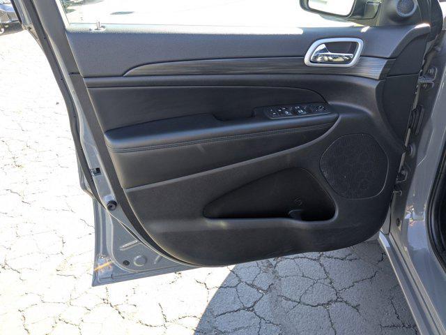 used 2021 Jeep Grand Cherokee car, priced at $19,977