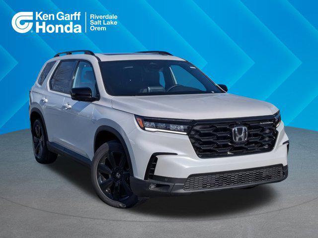 new 2025 Honda Pilot car, priced at $55,530