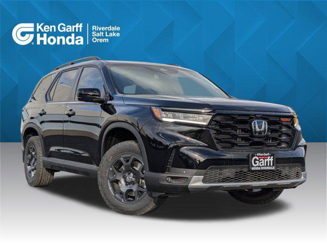 new 2025 Honda Pilot car, priced at $49,279