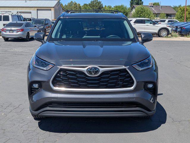 used 2021 Toyota Highlander car, priced at $33,307