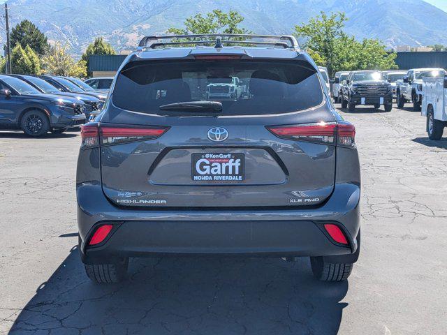 used 2021 Toyota Highlander car, priced at $33,307