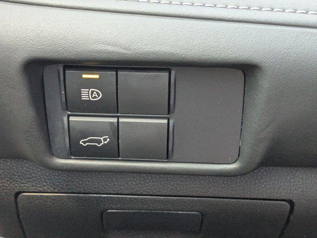 used 2021 Toyota Highlander car, priced at $33,307